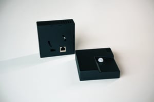 One device is all you need to remove your ghost meetings and get data from your room. 